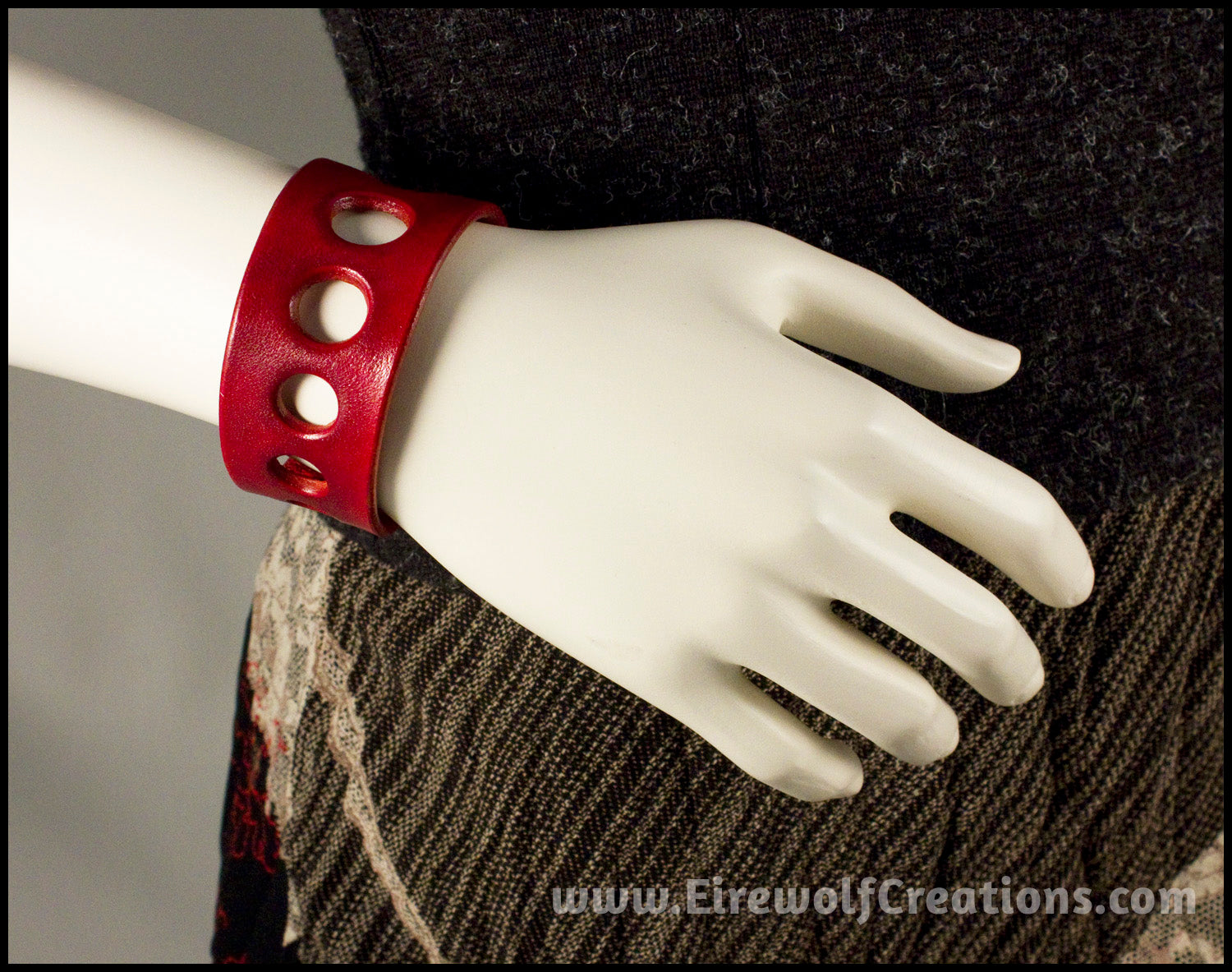 leather bracelet red