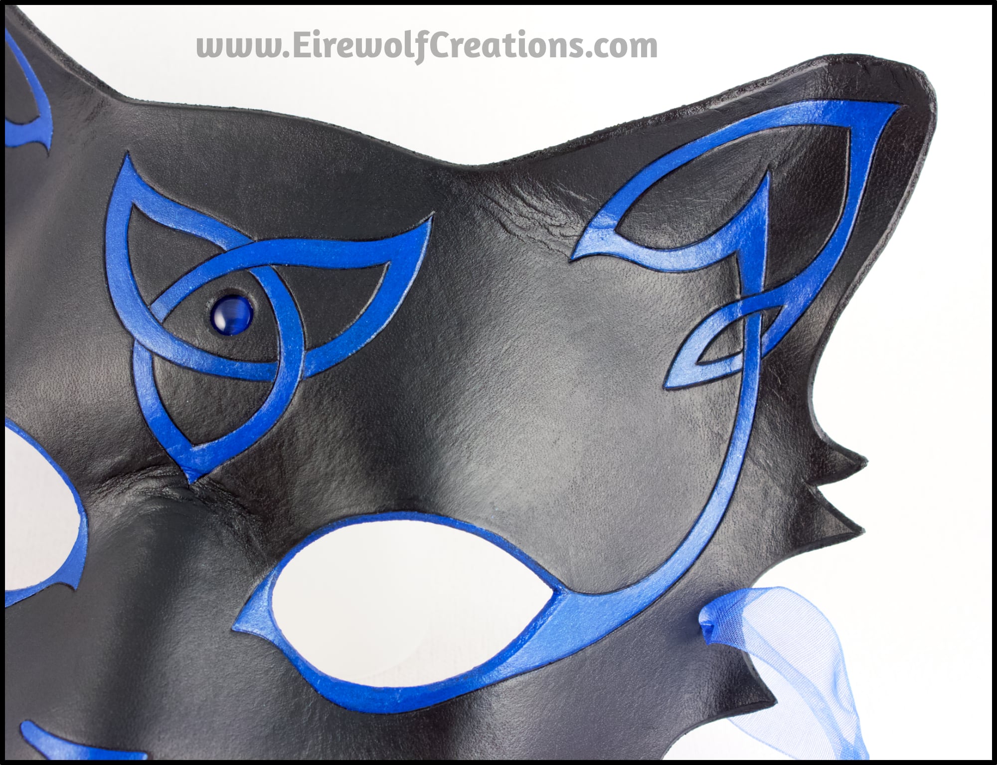 Celtic Cat mask, Blue and Black handmade leather masquerade mask with cabochon, kitty cat costume for Halloween, Mardi Gras or fantasy LARP